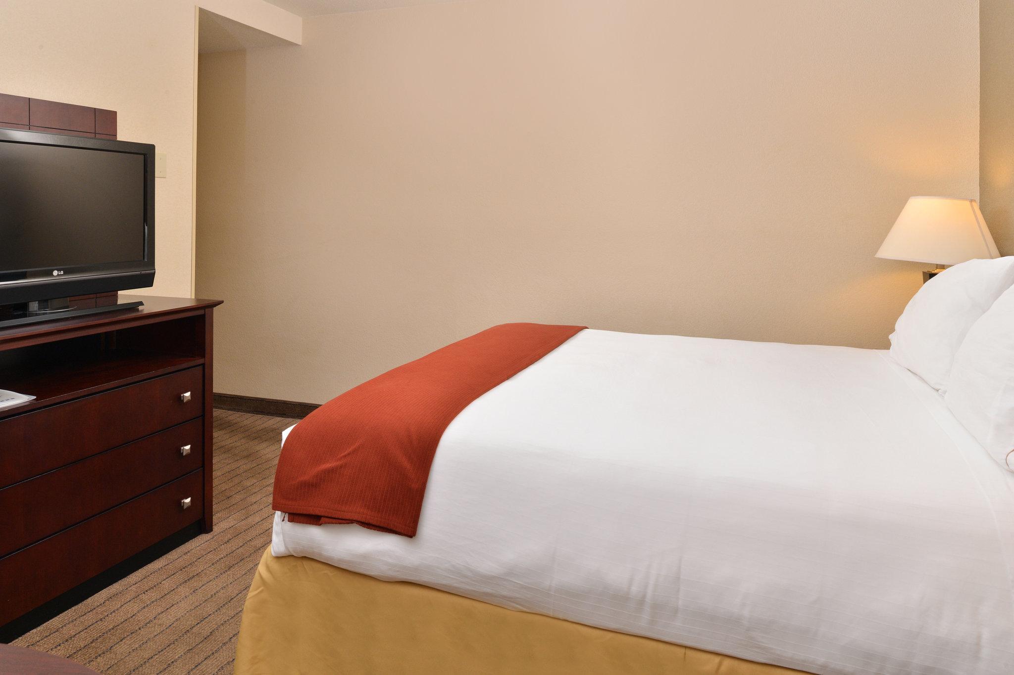 Hampton Inn & Suites タイガード エクステリア 写真