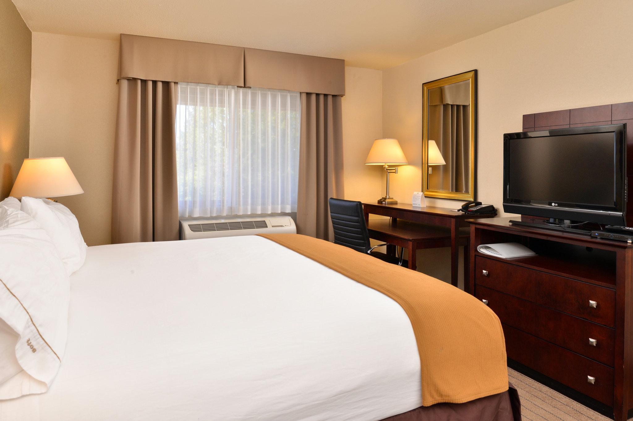 Hampton Inn & Suites タイガード エクステリア 写真