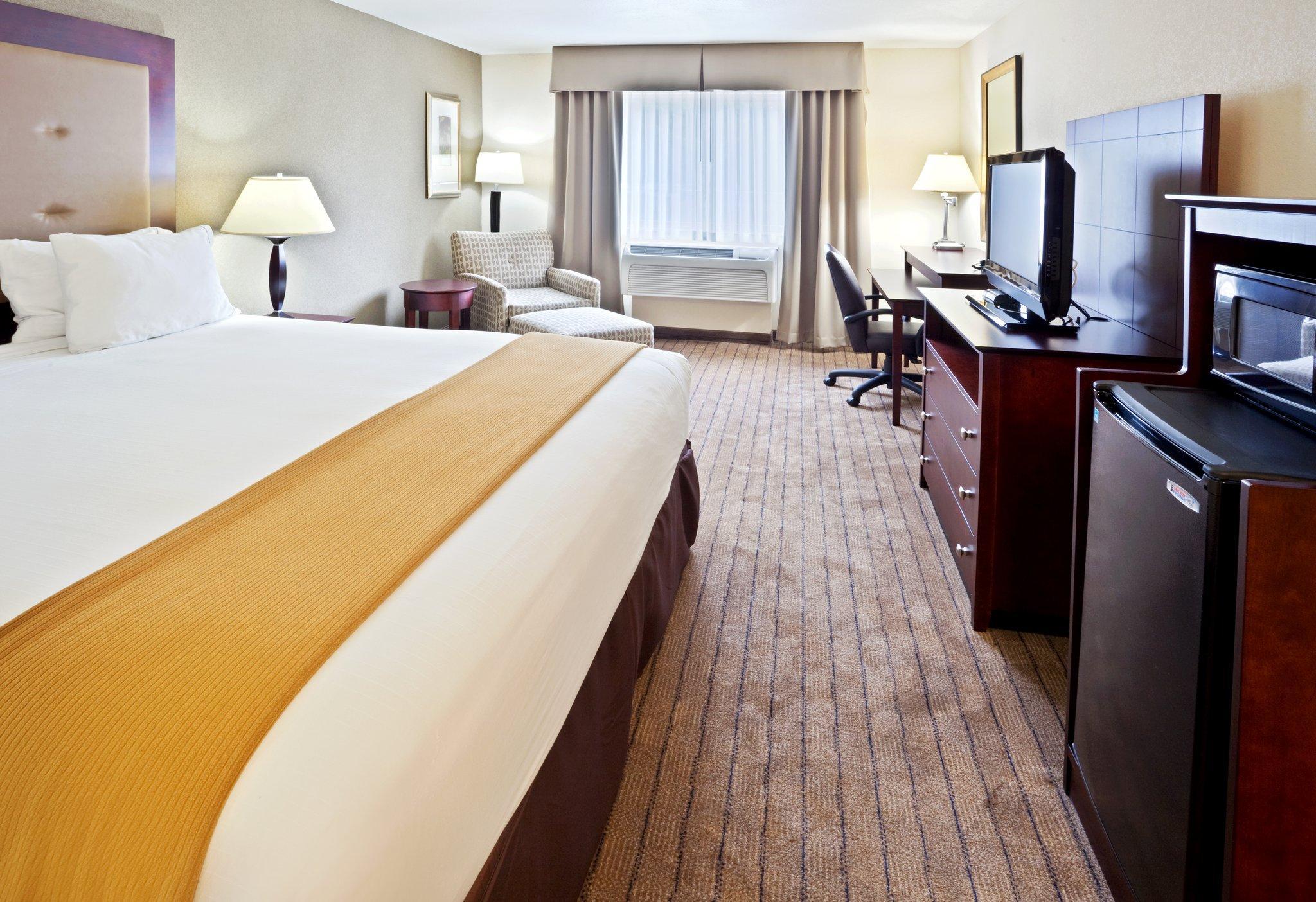 Hampton Inn & Suites タイガード エクステリア 写真